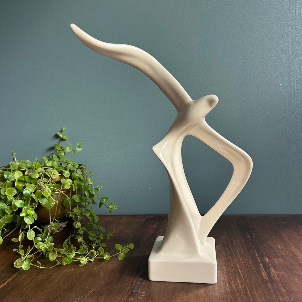 Vintage ceramic seagull bird 1980s